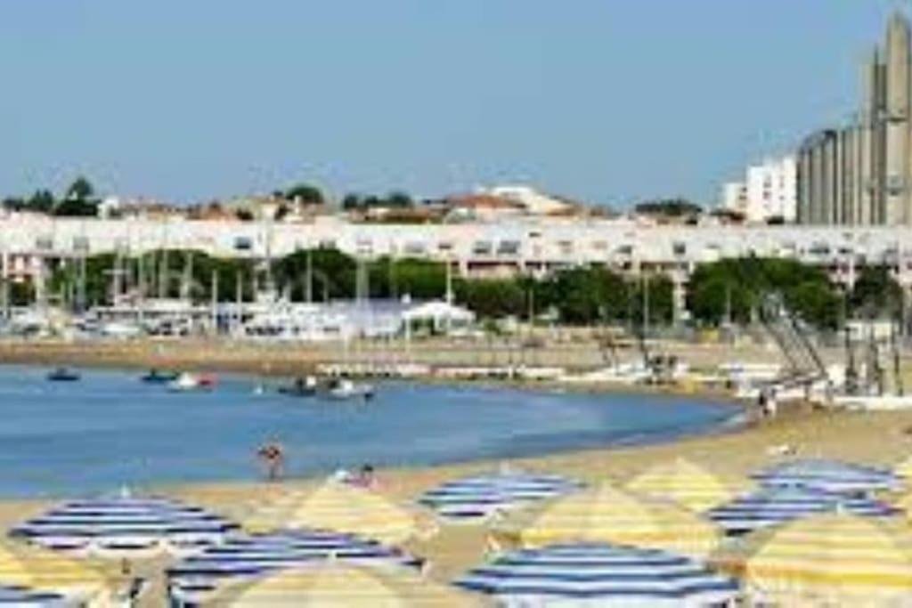 Style Vintage Chic A 20 M De La Plage Saint-Georges-de-Didonne Exterior photo